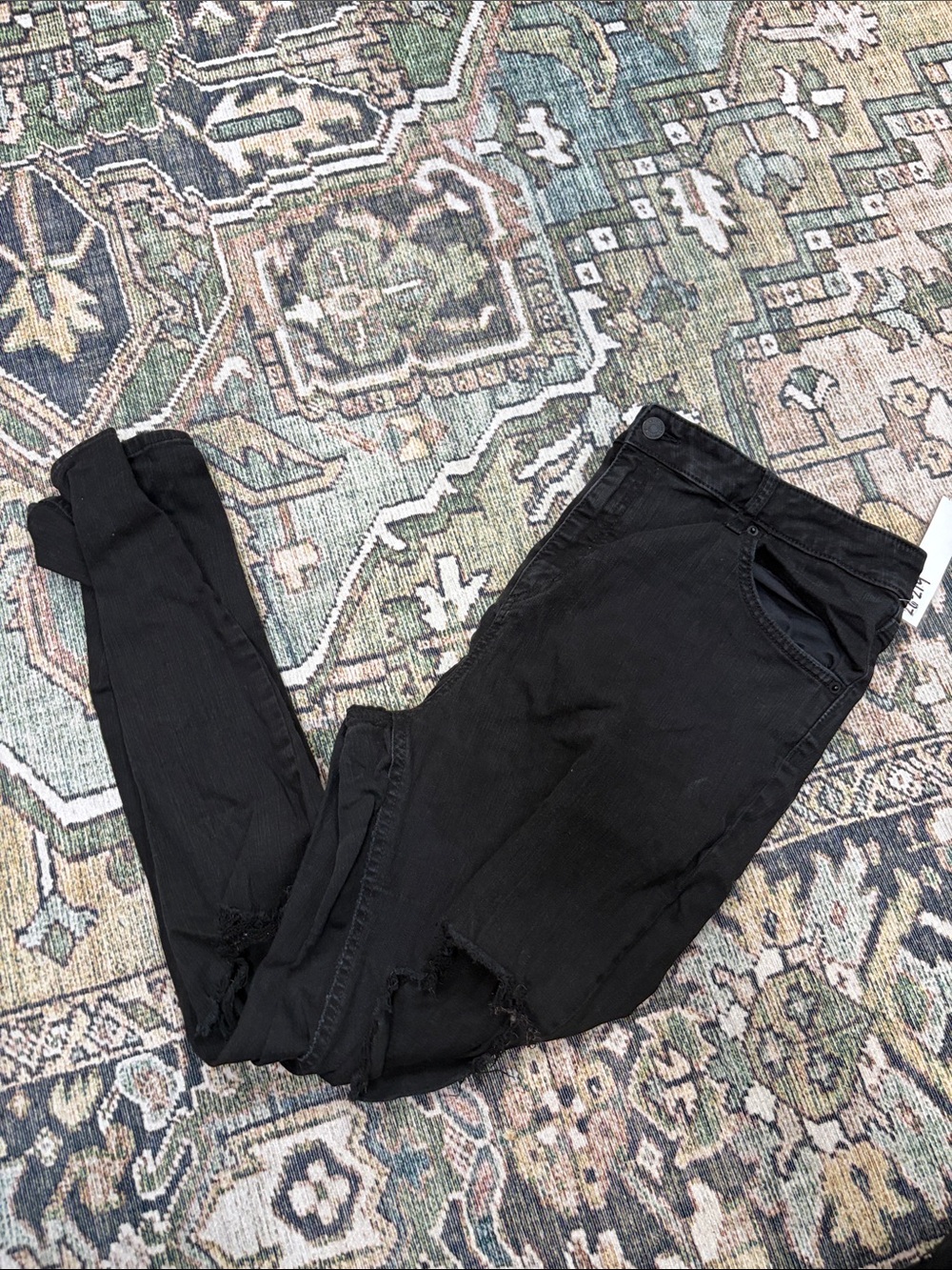 wild fable Black Skinny Jeans with Raw Hem Detail